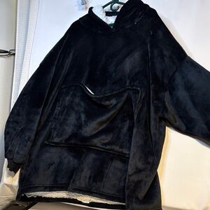 Cozy Black Oversized Hoodie